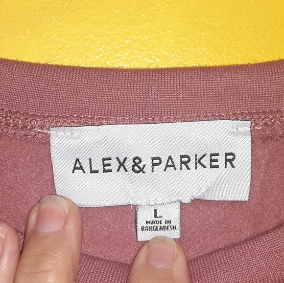 Alex & Parker top - Picture 2 of 4